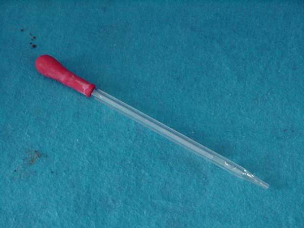 化学实验中的细节 解析“滴管清洗”的正确操作